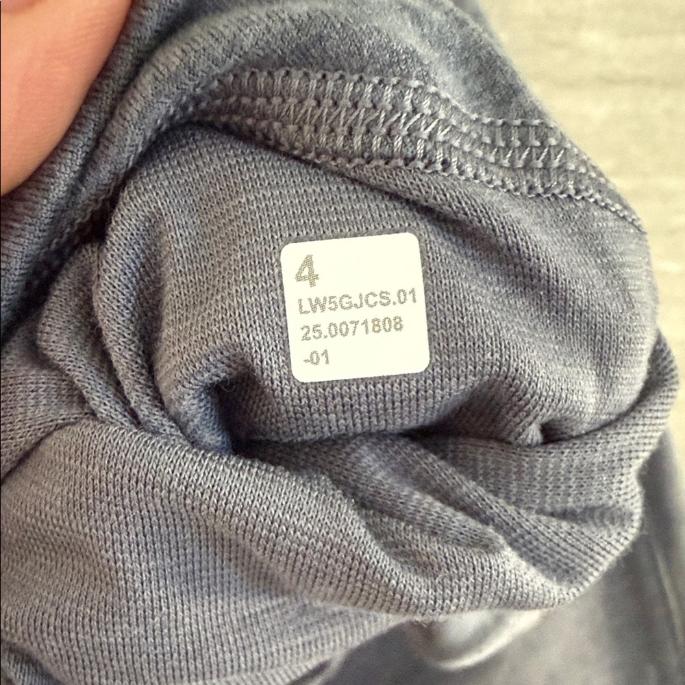 Lululemon soft suedey high rise leggings 25” - Picture 6 of 6